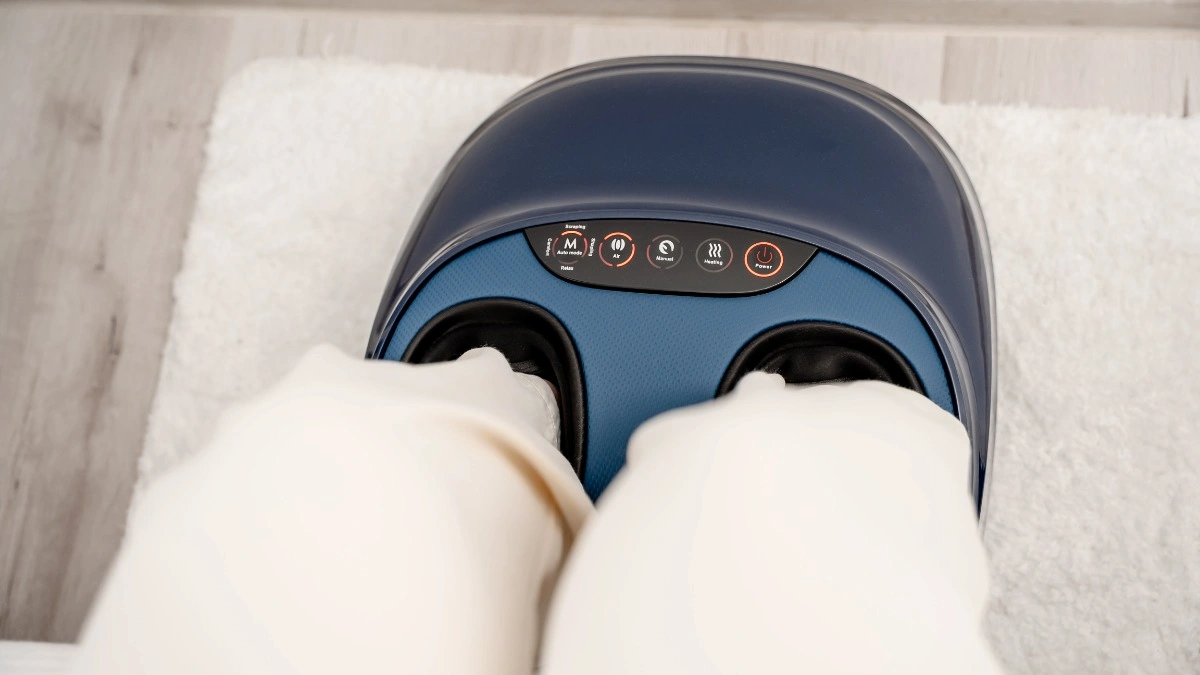 Dispositivo massaggiante per i piedi Komoder C302